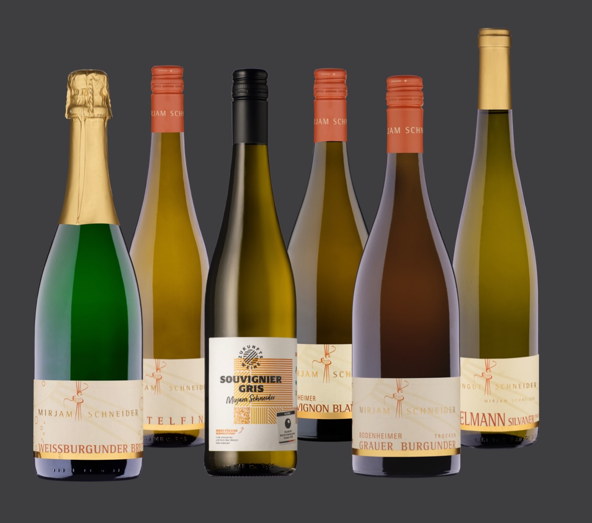 <br>Nr.: P WW<br>Paket Weiße WEINnacht<br>2022 Mönchspfad Weissburgunder Sekt extra Brut<br>2024 Distelfink Scheurebe tr.<br>2024 Zukunftswein Johanniter tr.<br>2024 Bodenheimer Grauer Burgunder tr. Tonneau<br>2023 Laubenheimer Sauvignon Blanc Fumé tr.<br>2023 Edelmann Silvaner tr.<br>
